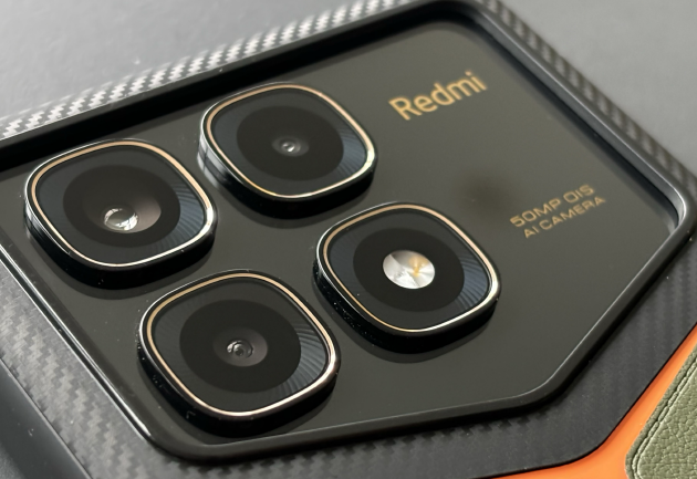 Redmi K70 至尊版整機體驗：雙芯設計與散熱系統提升游戲體驗  第2張